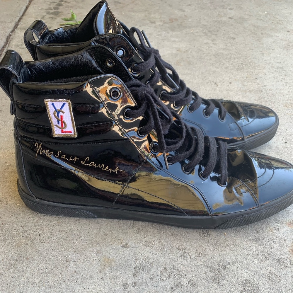 GREAT CONDITION YSL PATENT LEATHER SNEAKERS